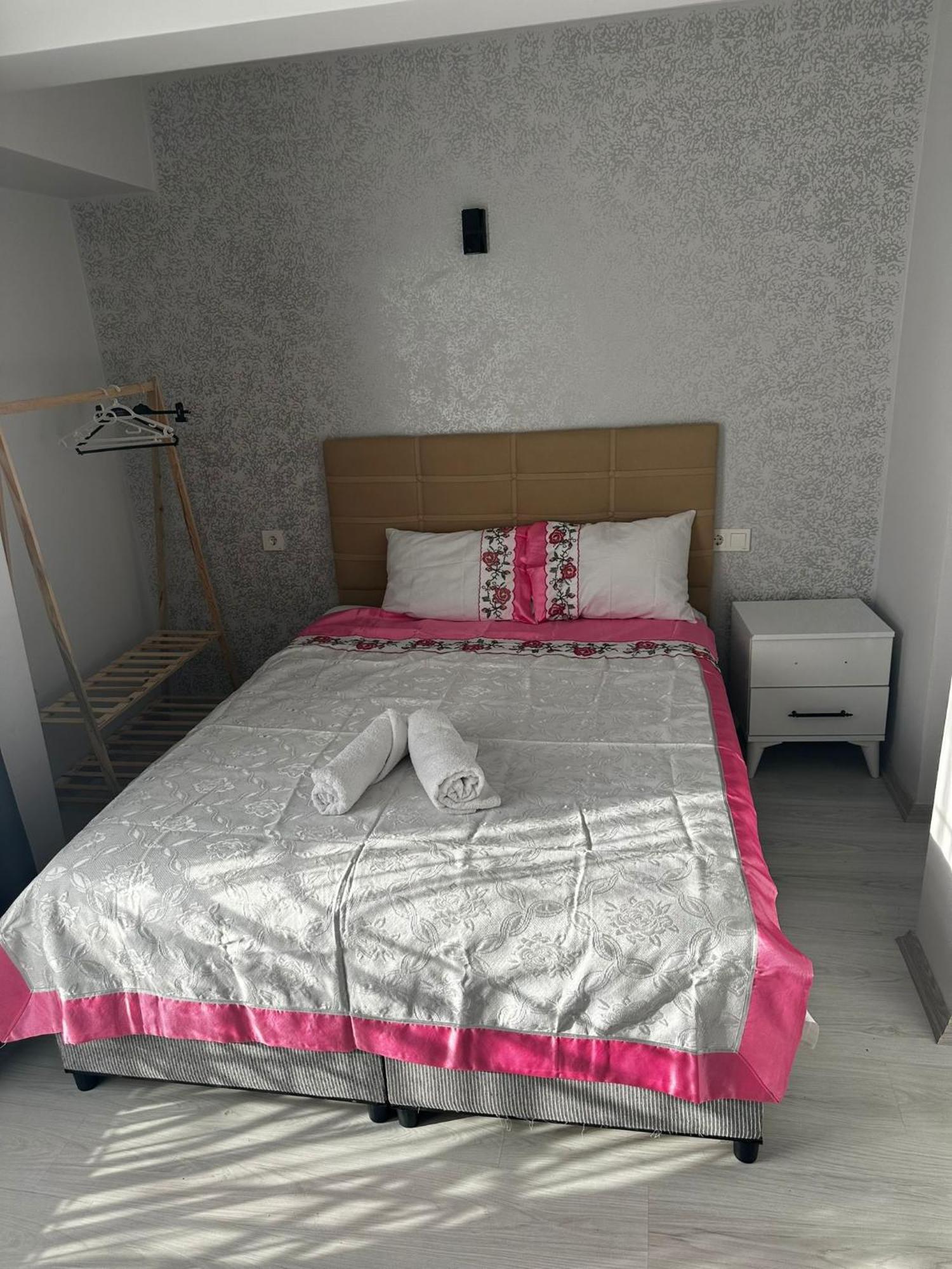 Hotel Airport Black Sea & Restaurant *